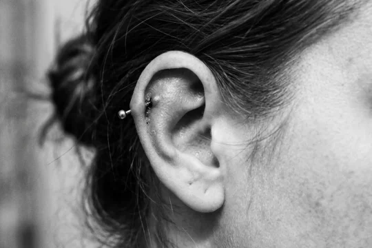 Piercing irritado o infectado: cómo identificarlo